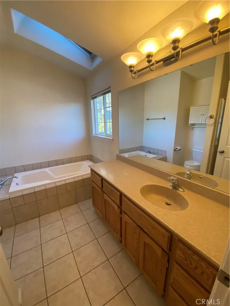 15642 Little Peak Hidden Valley Lake, CA 95467
