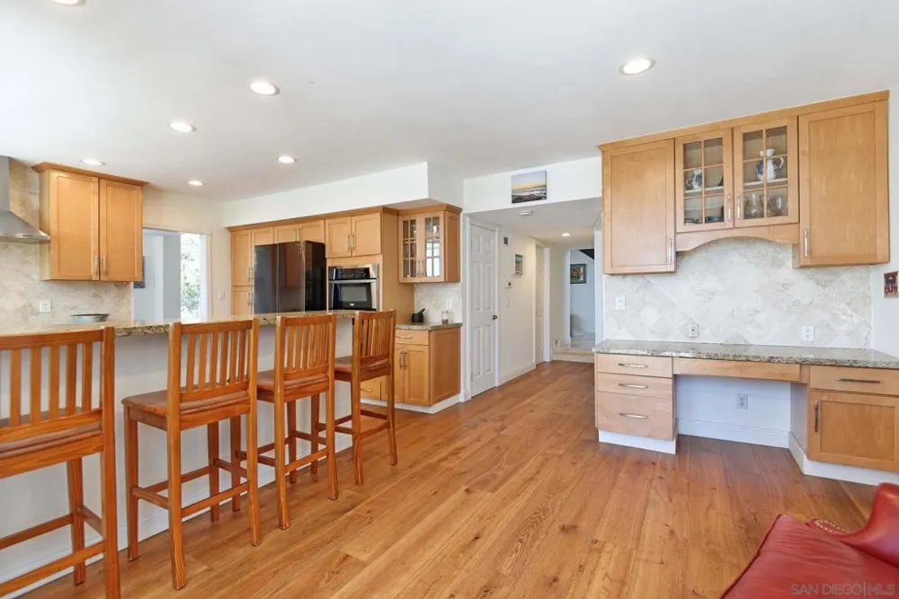 1948 Caminito El Canario La Jolla, CA 92037