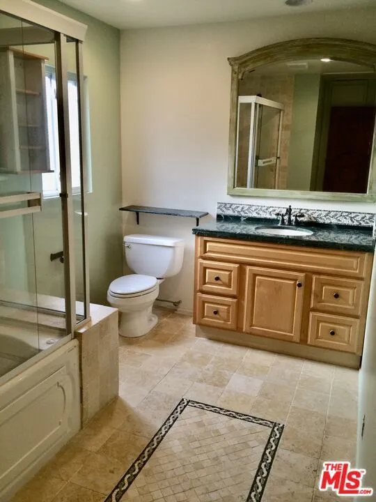 708 Thornhill Road Calabasas, CA 91302