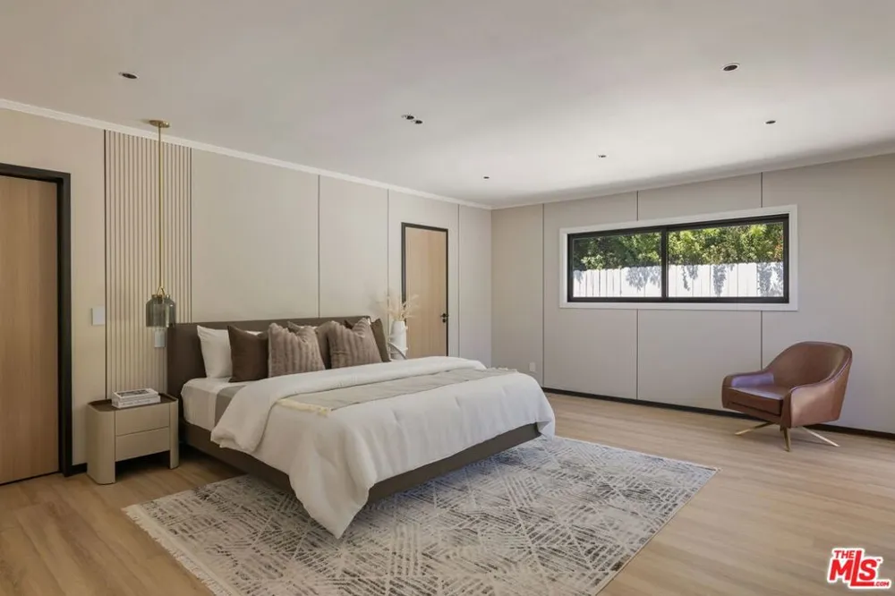18057 Medley Drive Los Angeles, CA 91316