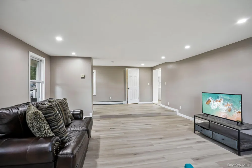 132 Ridge Road Highland Mills, NY 10930
