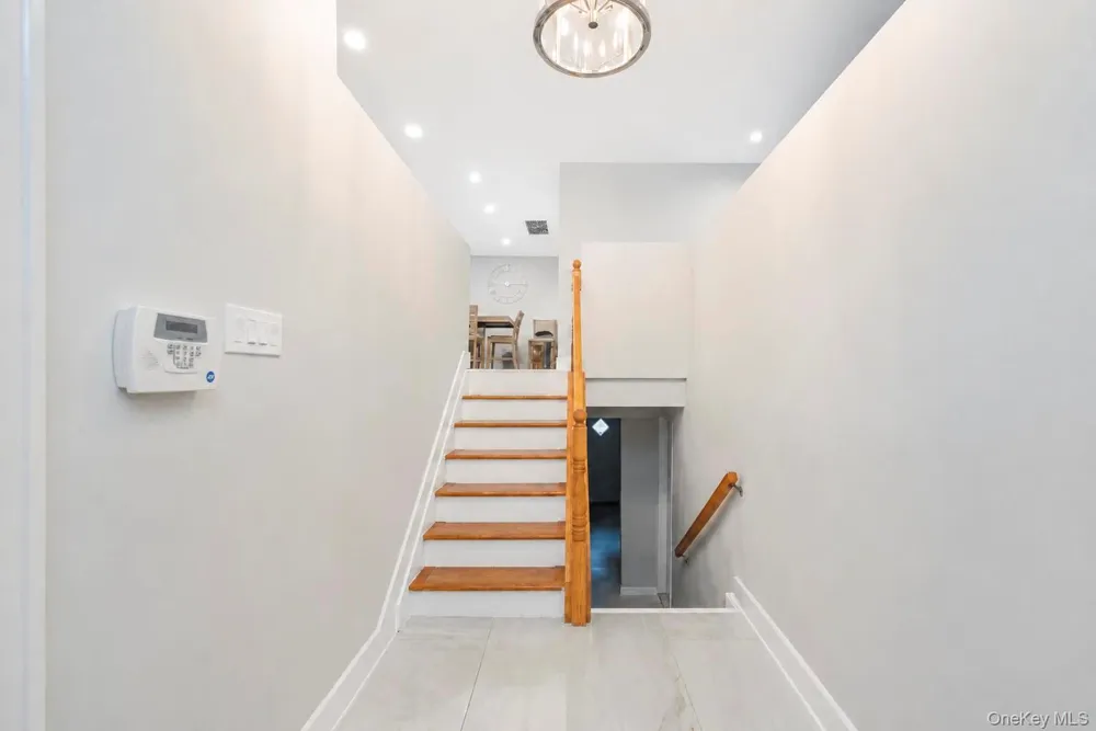 15 Dillon Drive Dix Hills, NY 11746