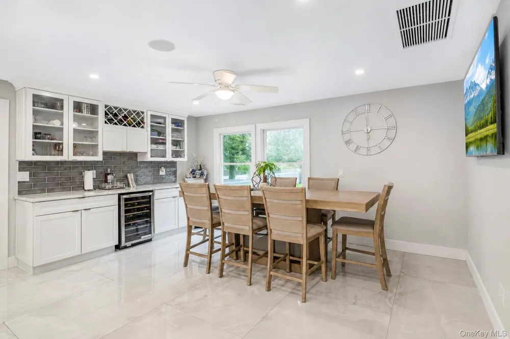 15 Dillon Drive Dix Hills, NY 11746