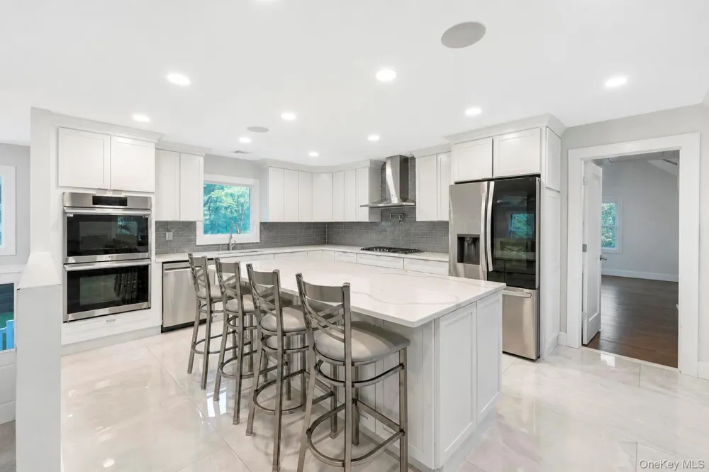 15 Dillon Drive Dix Hills, NY 11746