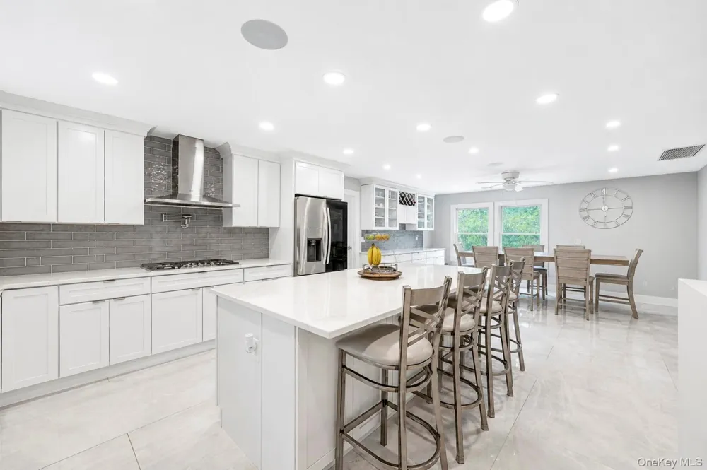 15 Dillon Drive Dix Hills, NY 11746