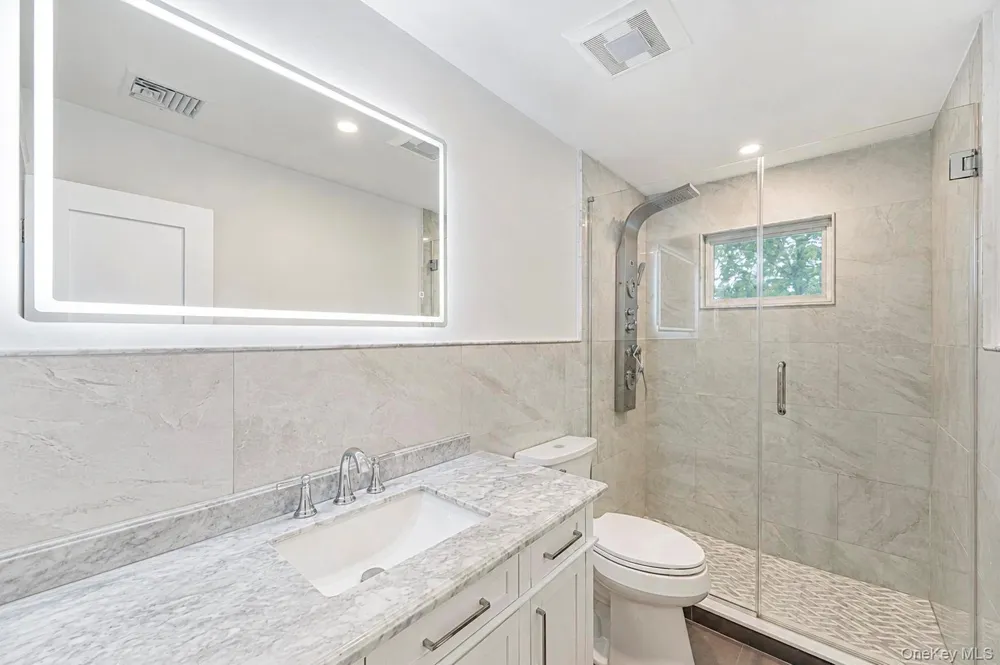 15 Dillon Drive Dix Hills, NY 11746