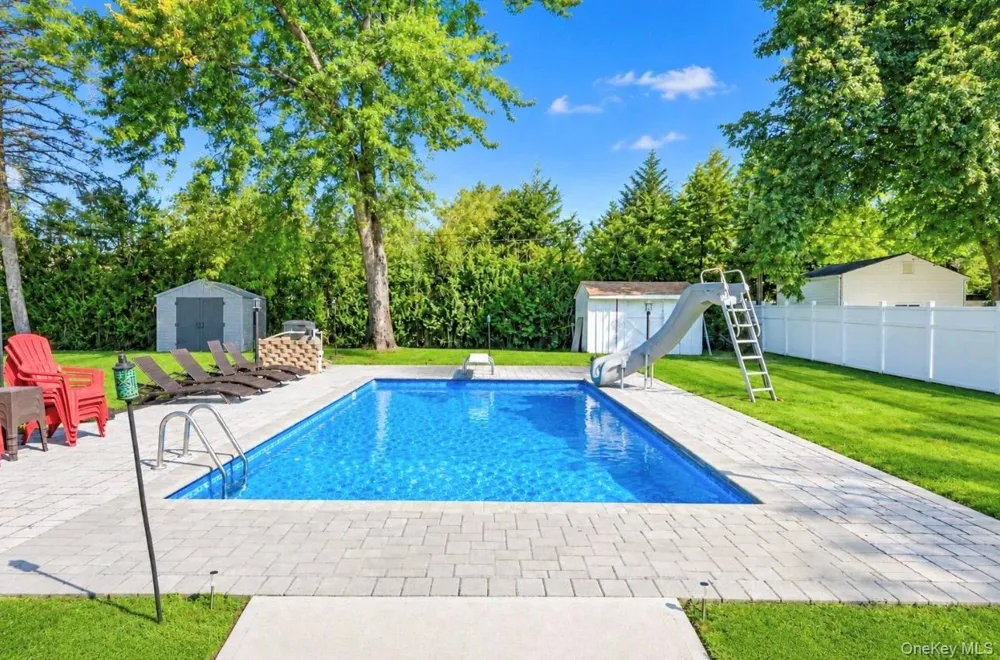 15 Dillon Drive Dix Hills, NY 11746