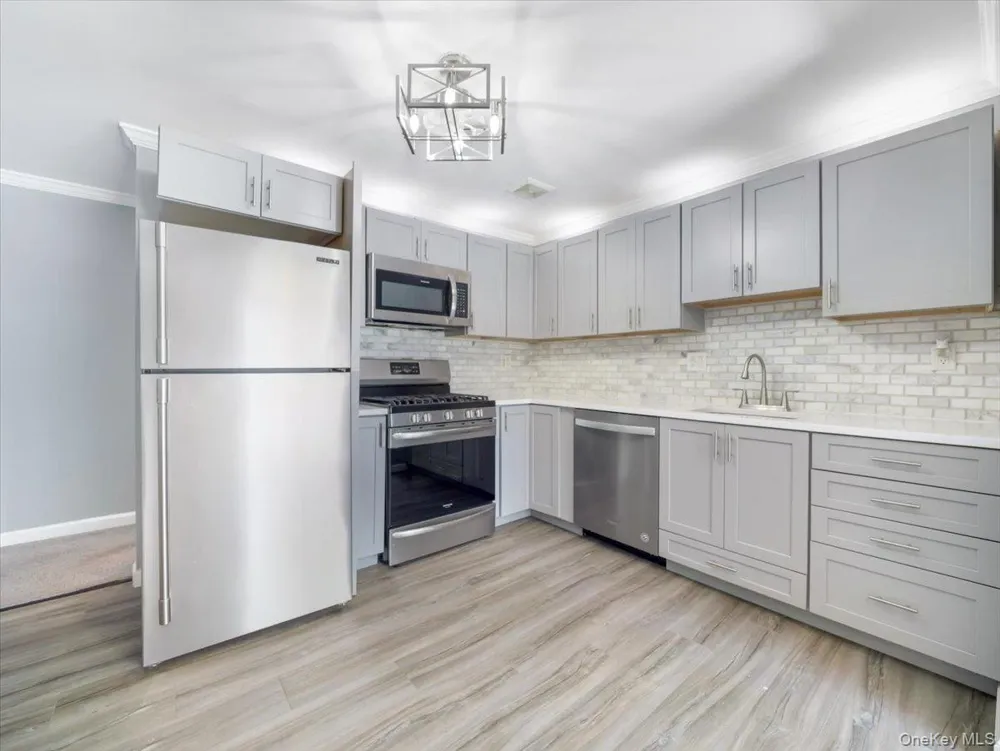 202 Country Club Lane Pomona, NY 10970