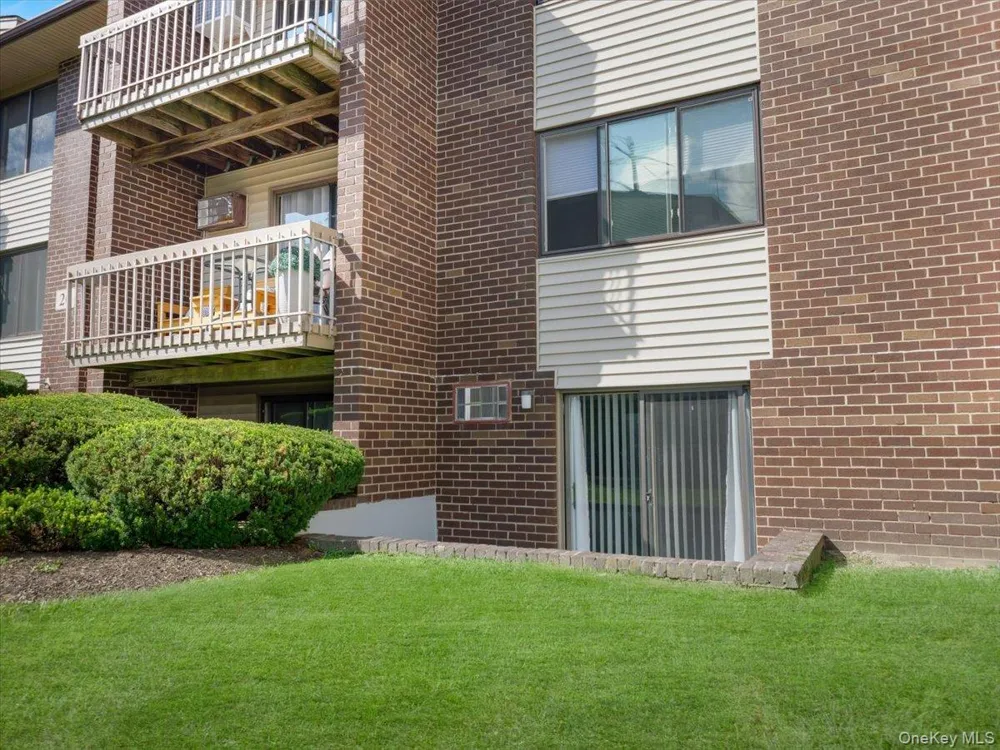 202 Country Club Lane Pomona, NY 10970