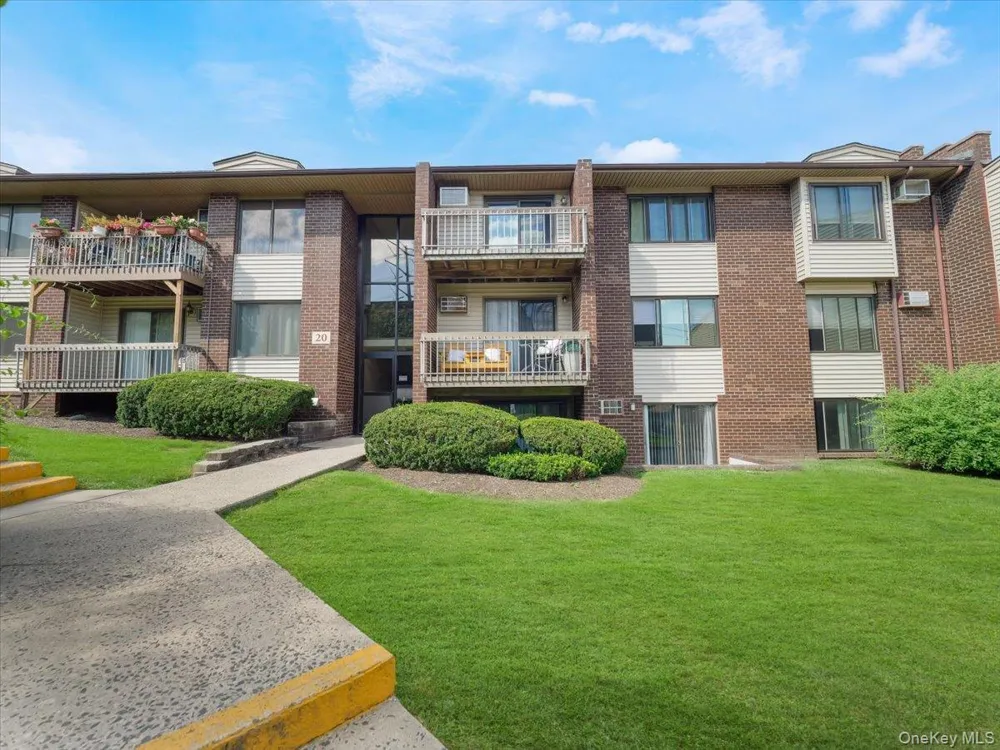 202 Country Club Lane Pomona, NY 10970