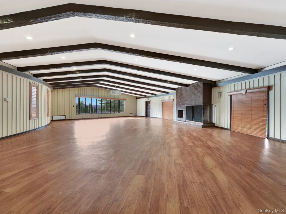 202 Country Club Lane Pomona, NY 10970