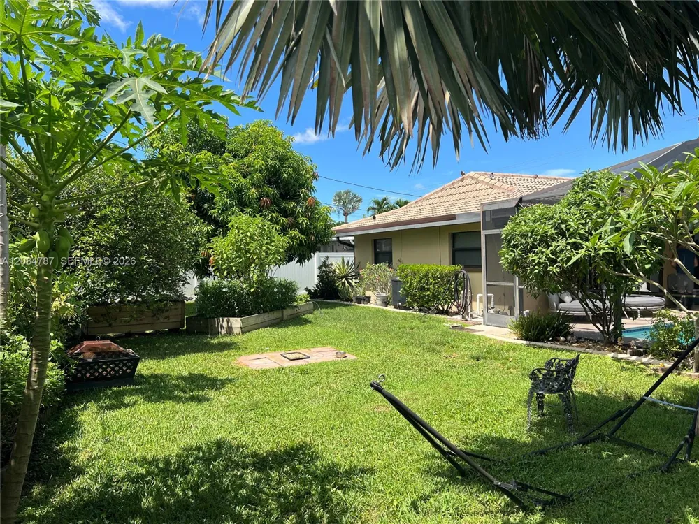 522 SE 34 TERRACE Cape Coral, FL 33904