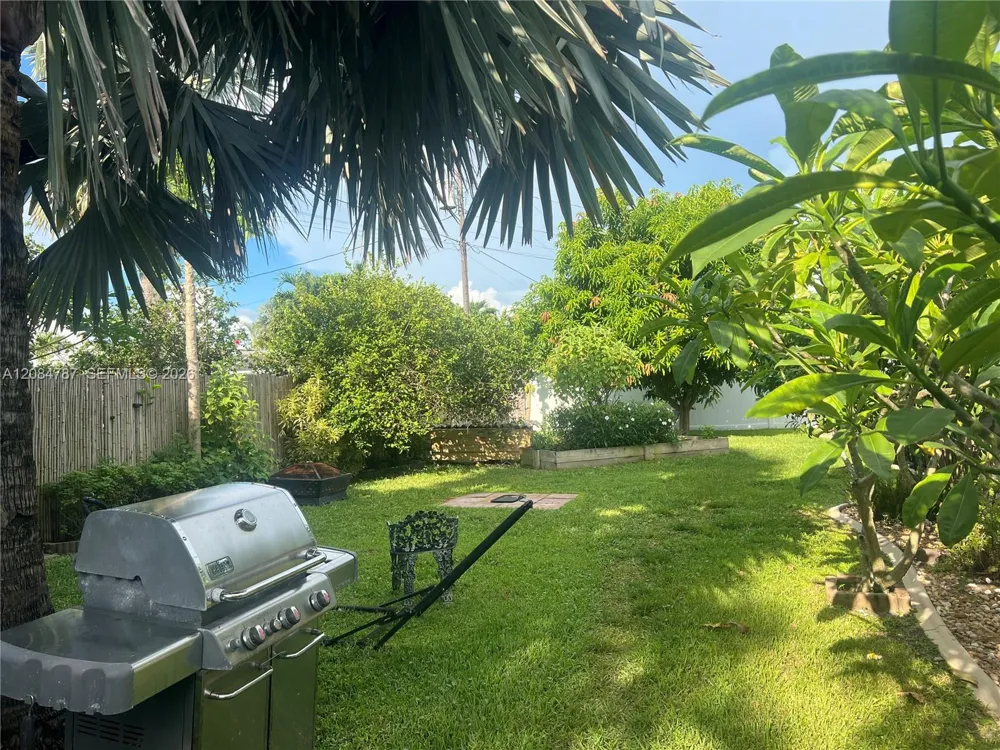 522 SE 34 TERRACE Cape Coral, FL 33904