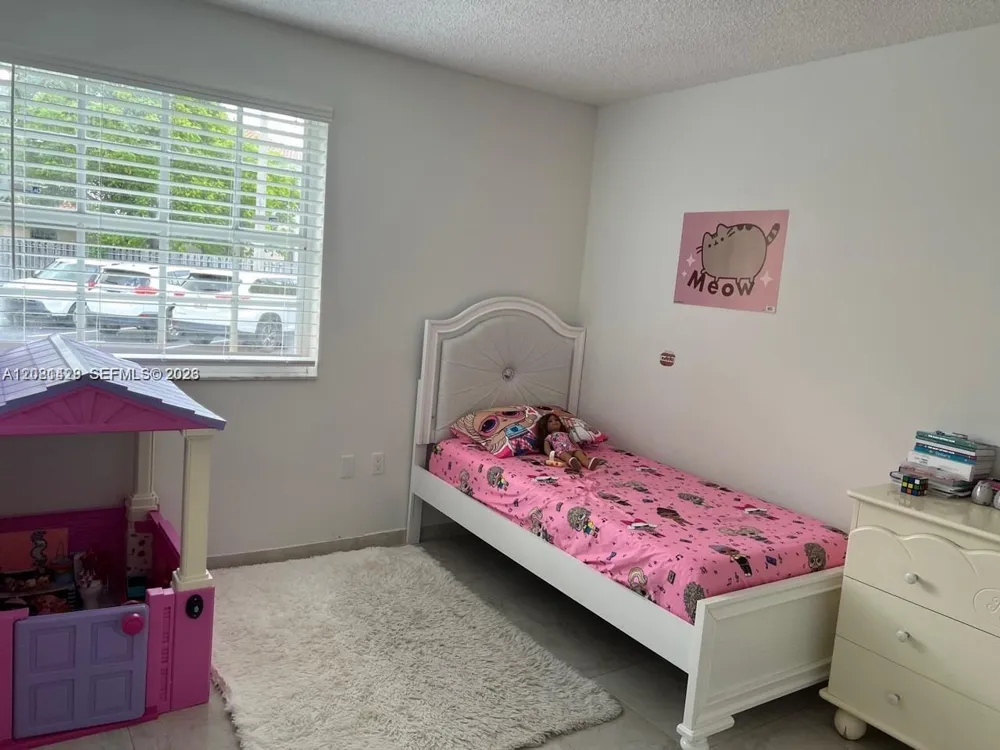 9711 Fontainebleau Blvd #D103 Miami, FL 33172