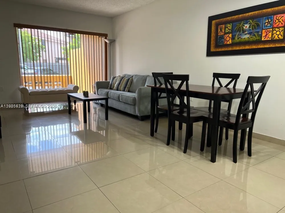 9711 Fontainebleau Blvd #D103 Miami, FL 33172