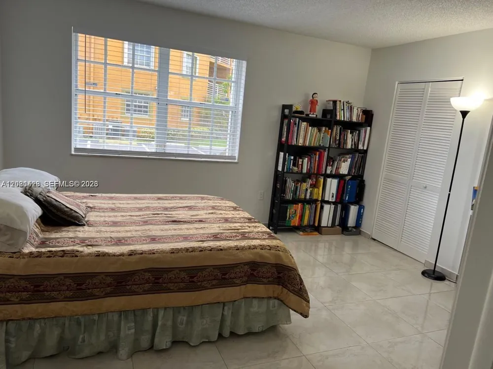 9711 Fontainebleau Blvd #D103 Miami, FL 33172