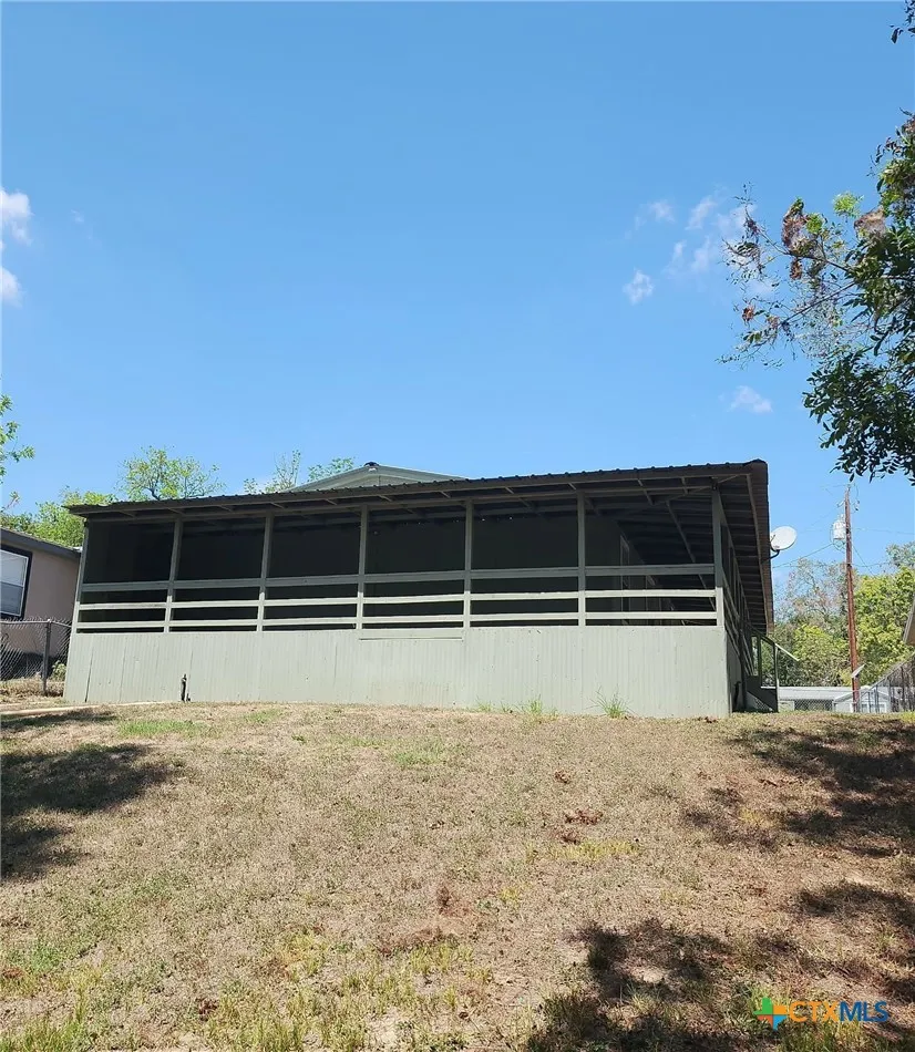 590 Canal Lane New Braunfels, TX 78130