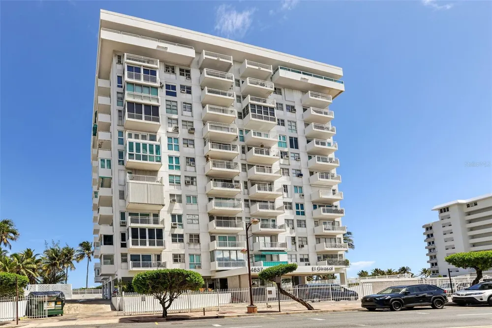 4837 ISLE VERDE #104 Carolina, PR 00979