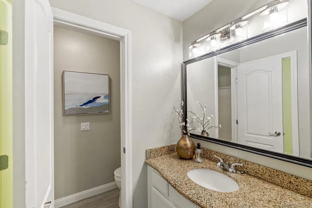 522 Calle Montecito #114 Oceanside, CA 92057