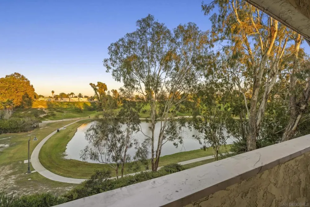 522 Calle Montecito #114 Oceanside, CA 92057