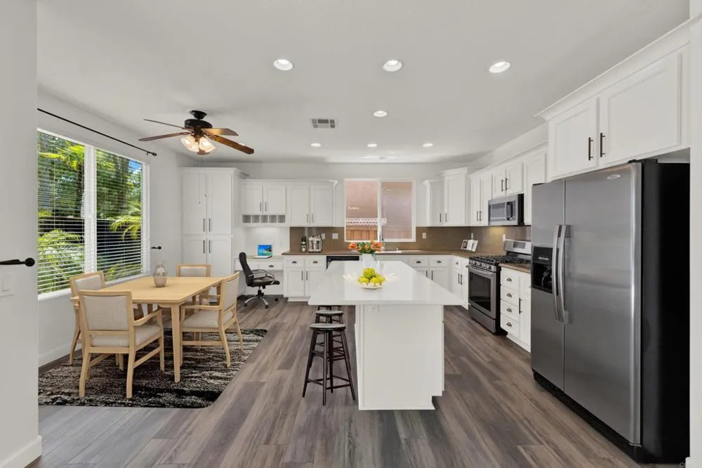43772 Corte Villena Temecula, CA 92592