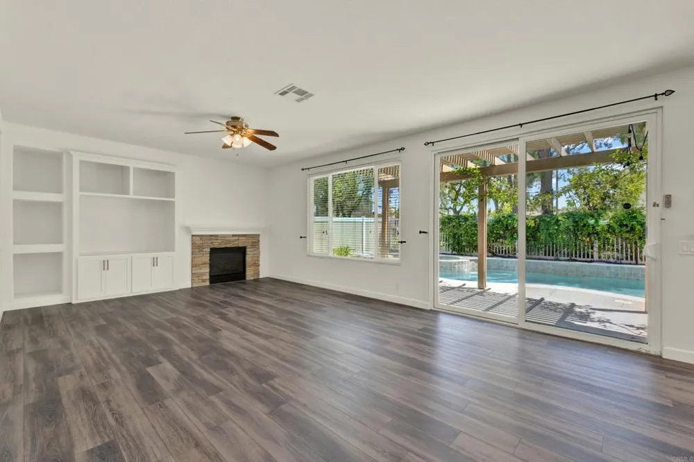 43772 Corte Villena Temecula, CA 92592