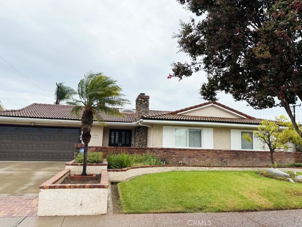 308 Somerset Placentia, CA 92870