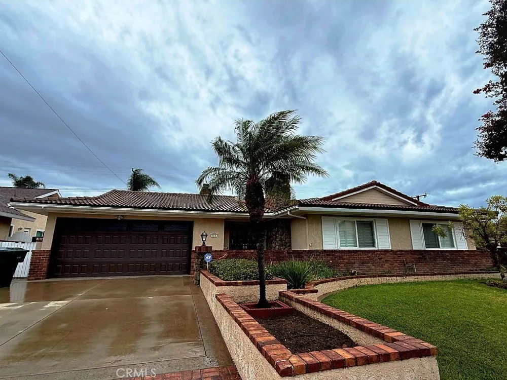 308 Somerset Placentia, CA 92870