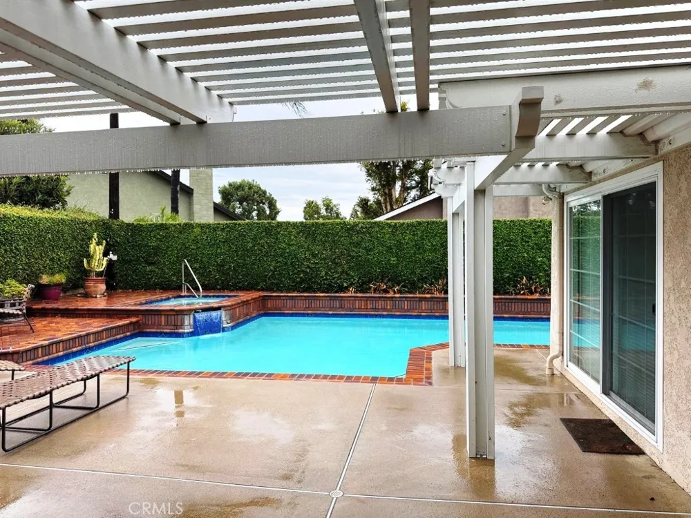 308 Somerset Placentia, CA 92870