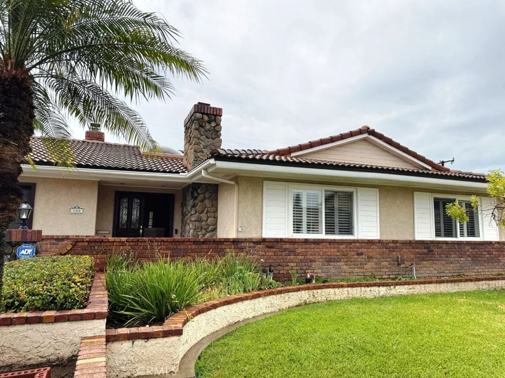308 Somerset Placentia, CA 92870
