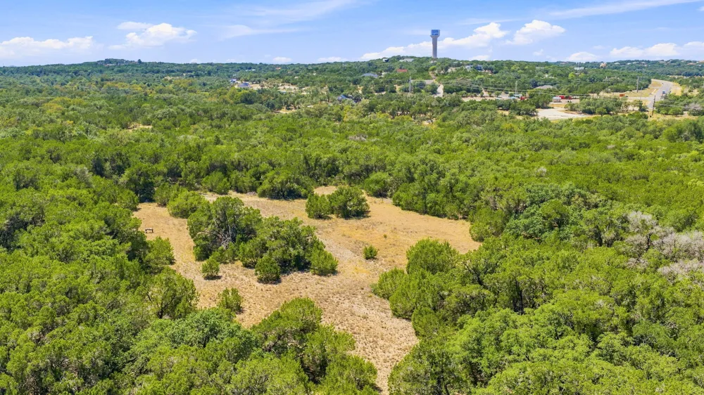10 Lipan Run Fischer, TX 78623