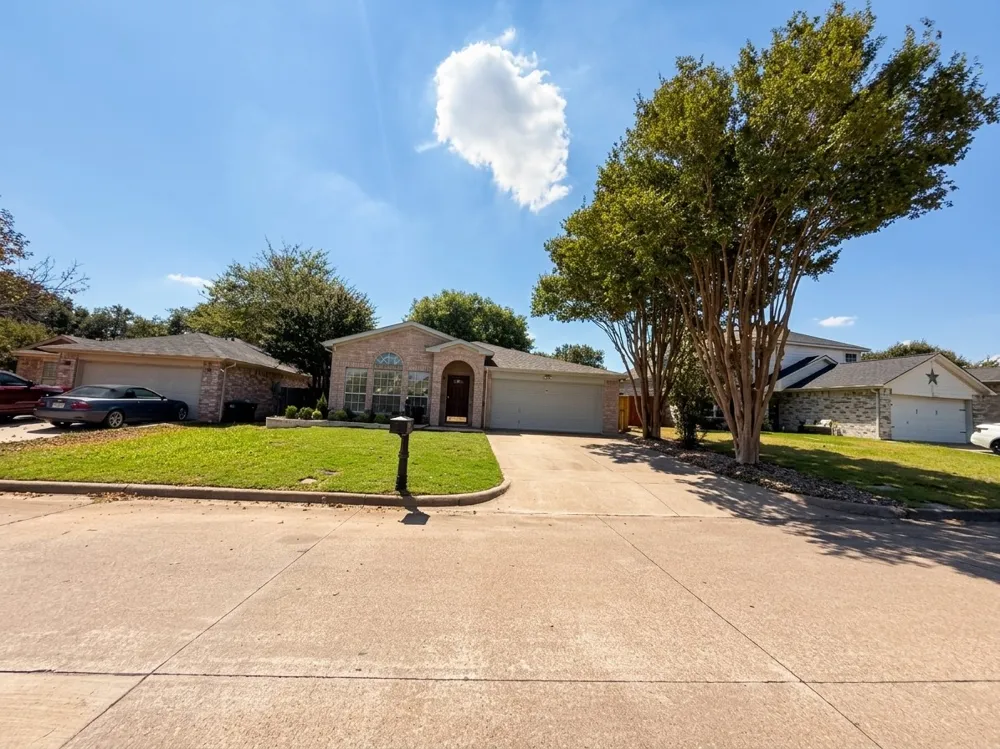 4040 Staghorn Circle Fort Worth, TX 76137