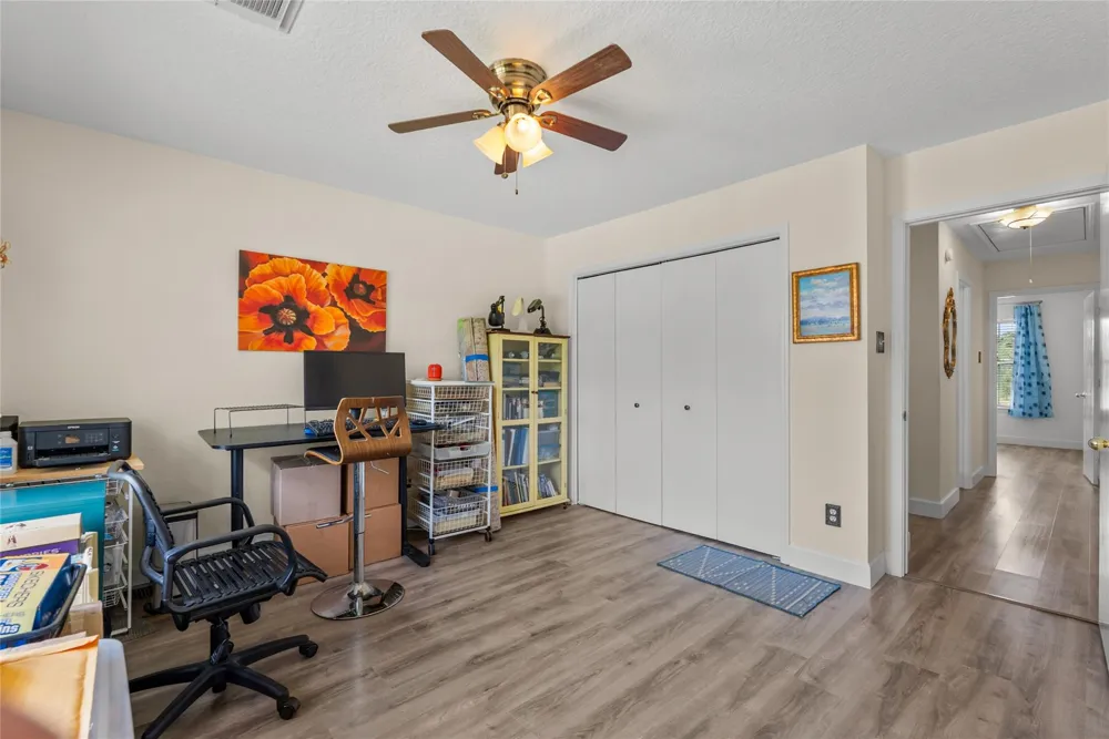 261 26th Street San Leon, TX 77539