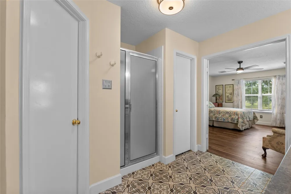 261 26th Street San Leon, TX 77539