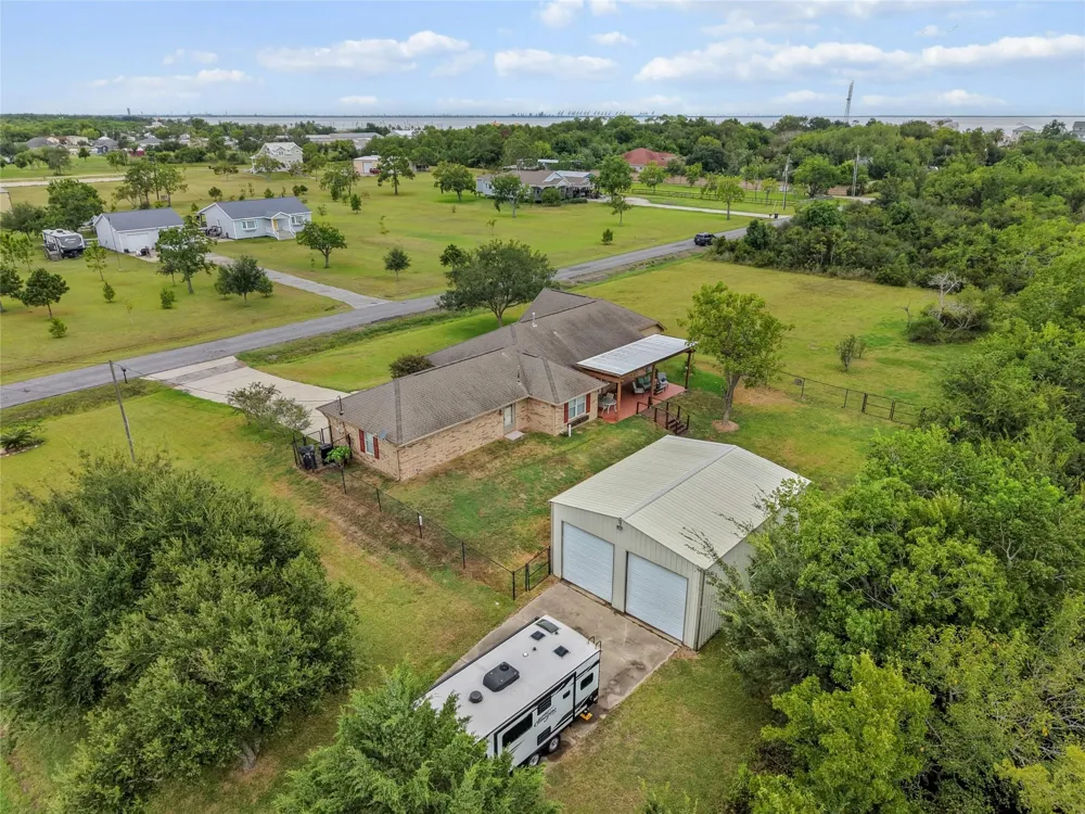 261 26th Street San Leon, TX 77539