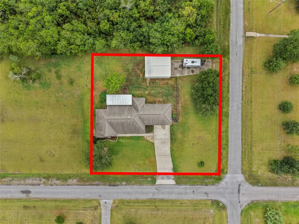 261 26th Street San Leon, TX 77539