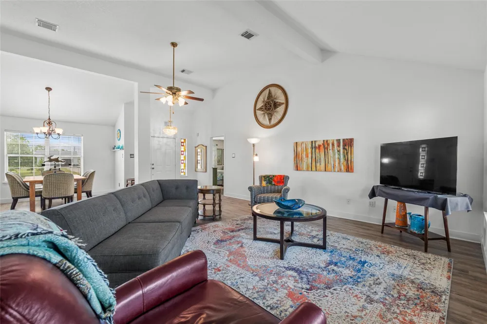 261 26th Street San Leon, TX 77539