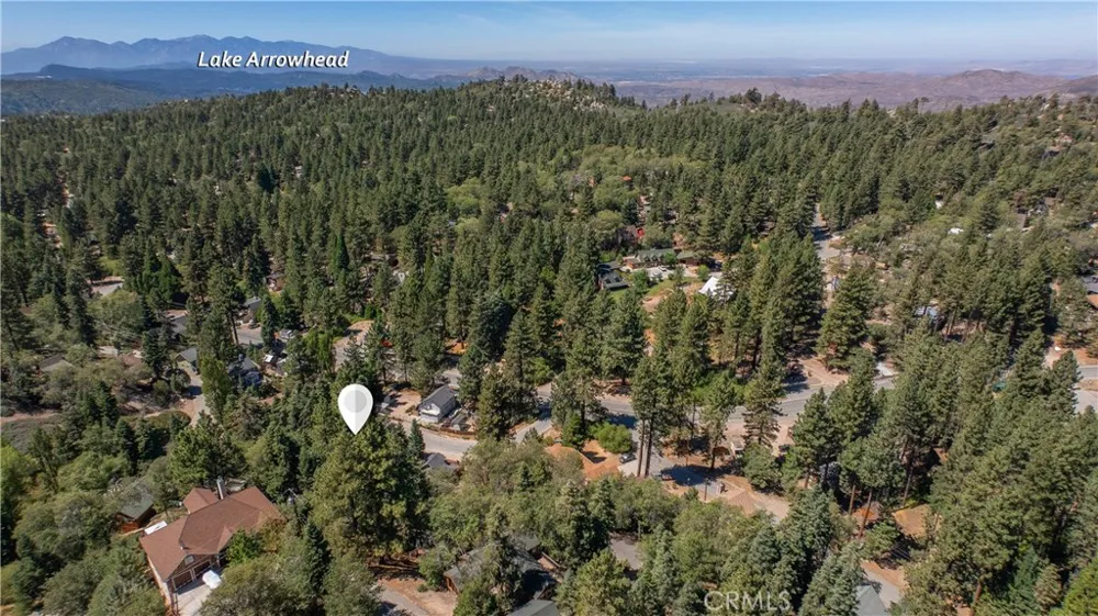 709 Ridge Green Valley Lake, CA 92341