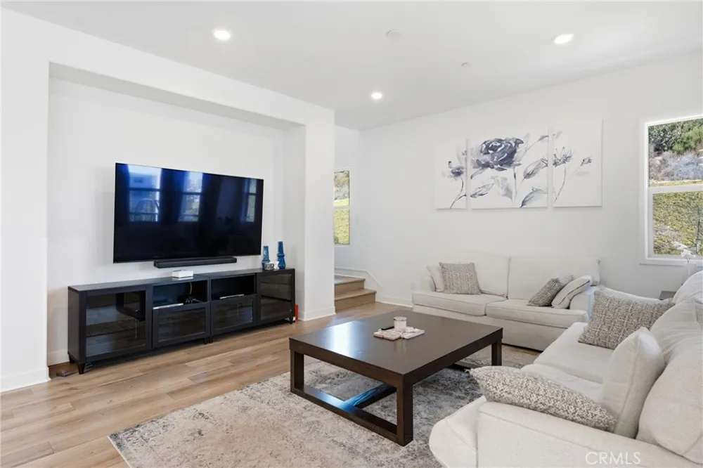 1248 Poppy Court Montebello, CA 90640
