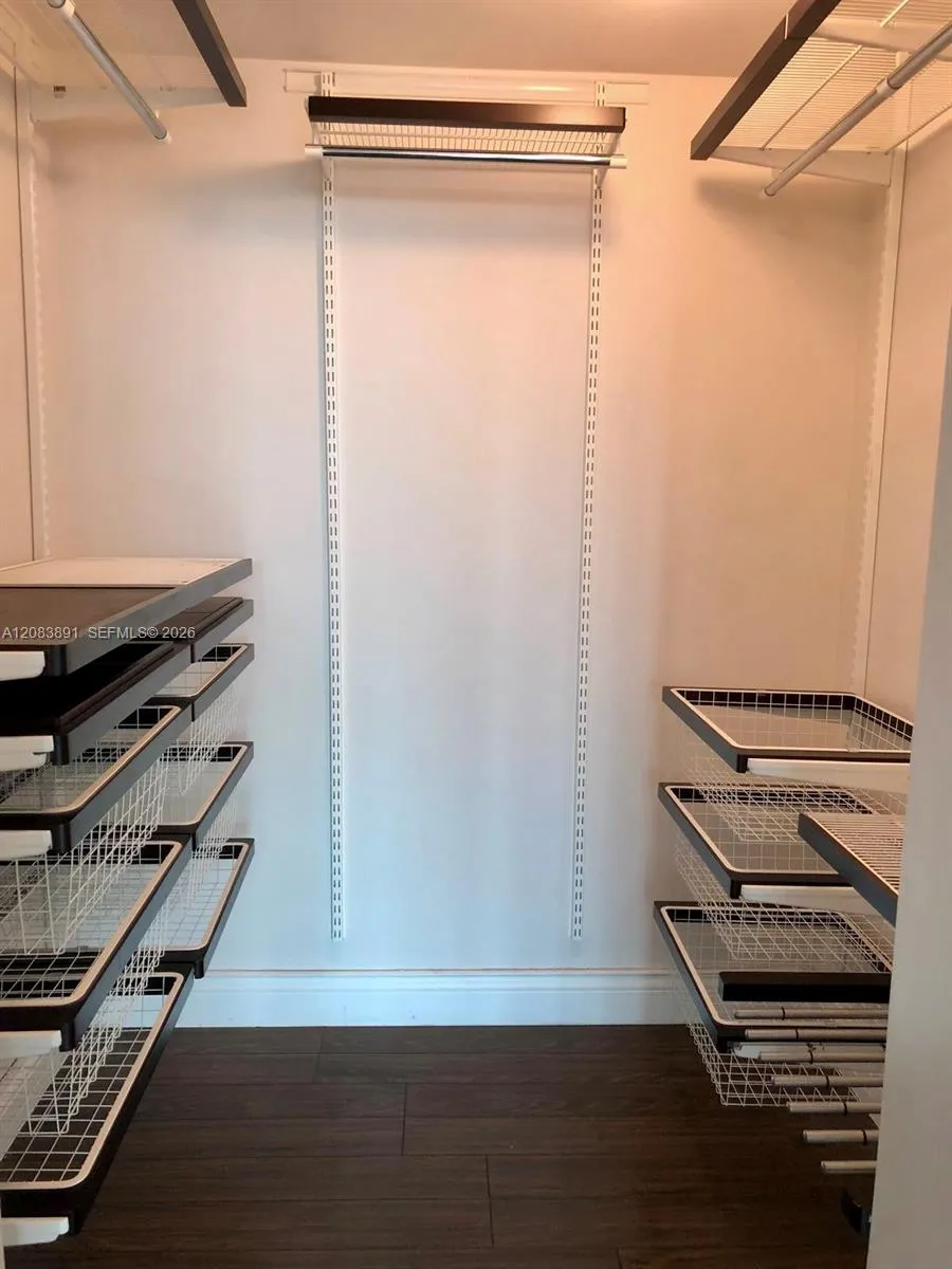 2021 SW 3rd Ave #1102 Miami, FL 33129