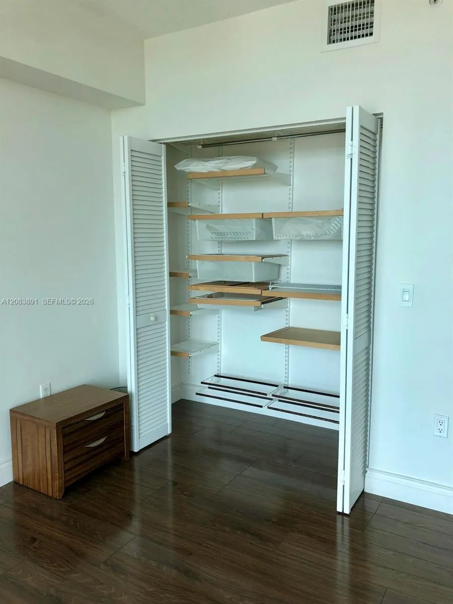 2021 SW 3rd Ave #1102 Miami, FL 33129