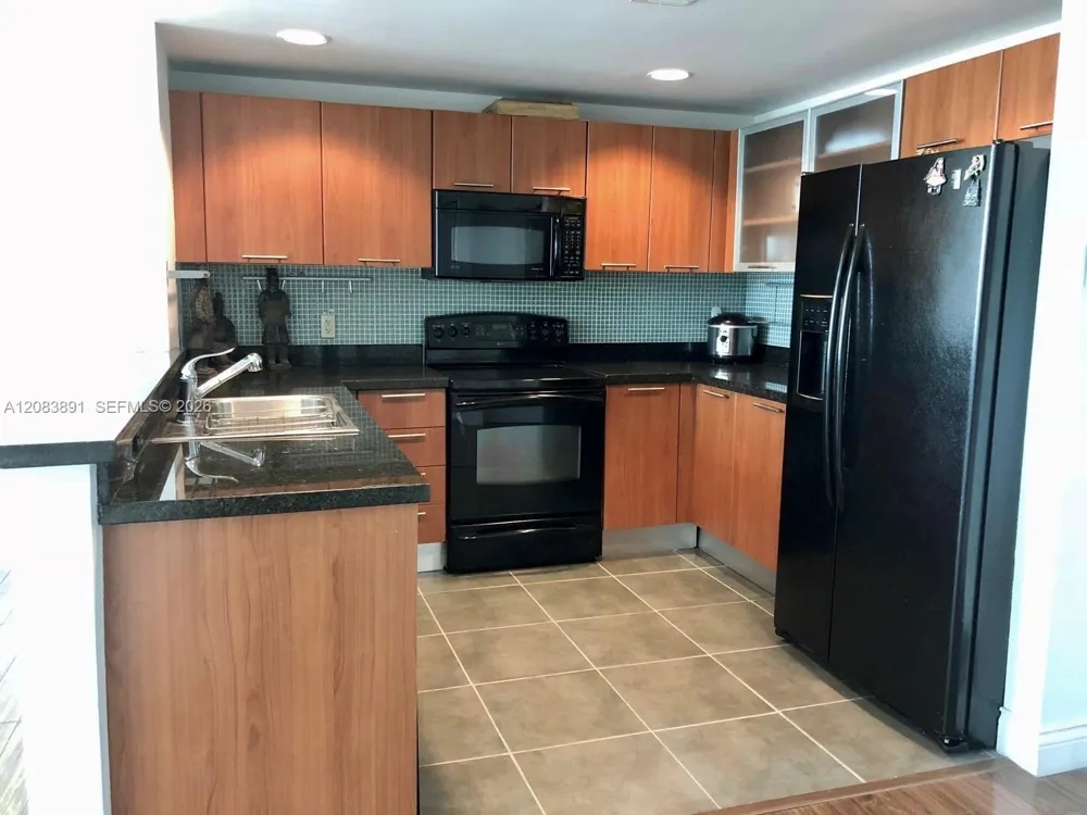 2021 SW 3rd Ave #1102 Miami, FL 33129