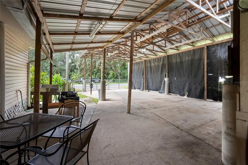 14927 14TH STREET Dade City, FL 33523