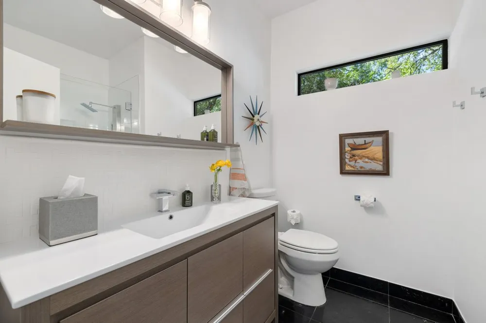 2909 Hillview Road Austin, TX 78703