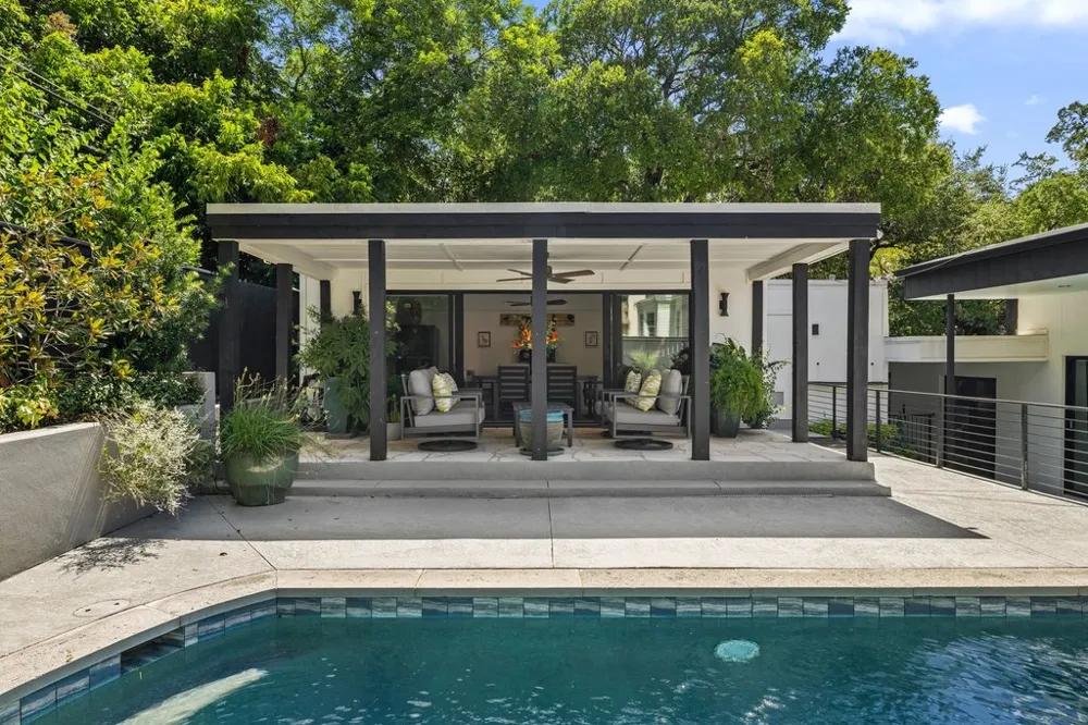 2909 Hillview Road Austin, TX 78703
