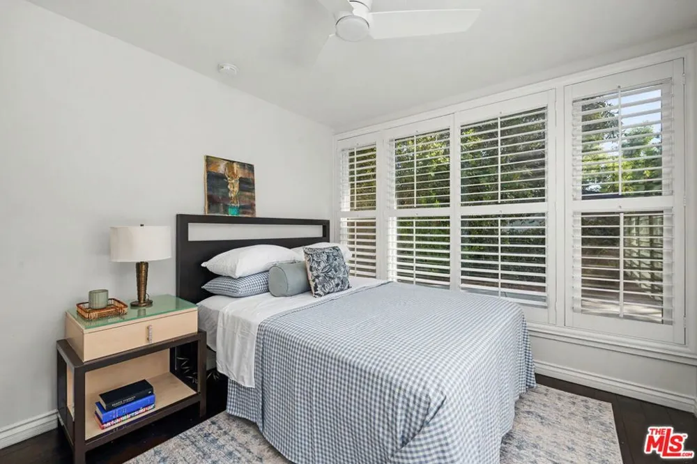 975 Pepperhill Road Pasadena, CA 91107