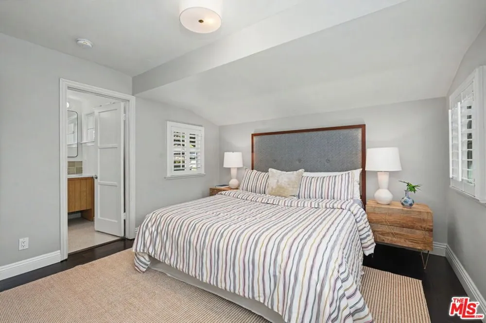 975 Pepperhill Road Pasadena, CA 91107