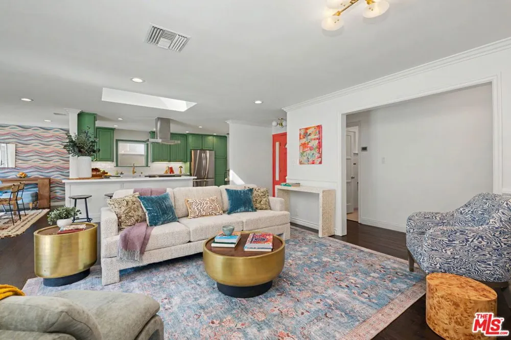 975 Pepperhill Road Pasadena, CA 91107