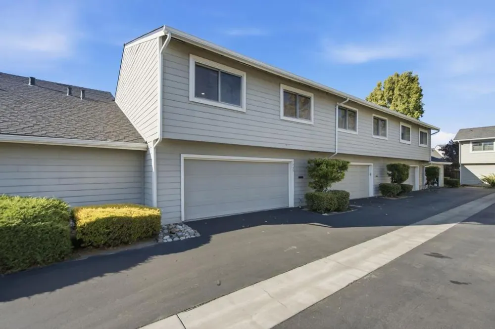 759 Vespucci Lane Foster City, CA 94404