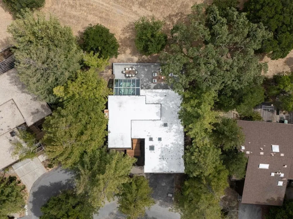 45 Bear Paw Portola Valley, CA 94028